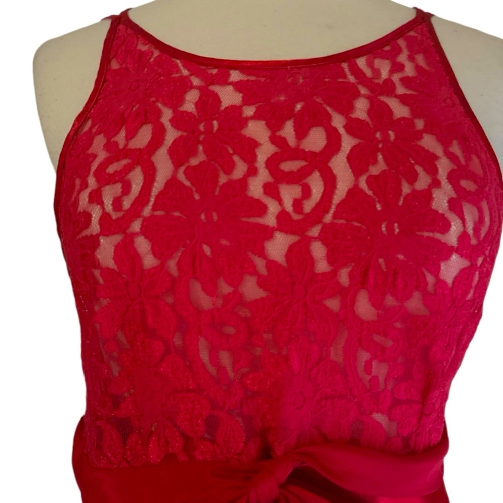 1990’s Red Hot‎ Satin Mini Chemise with Sheet Lace Bust, 30” long, Approx Medium - Picture 4 of 6